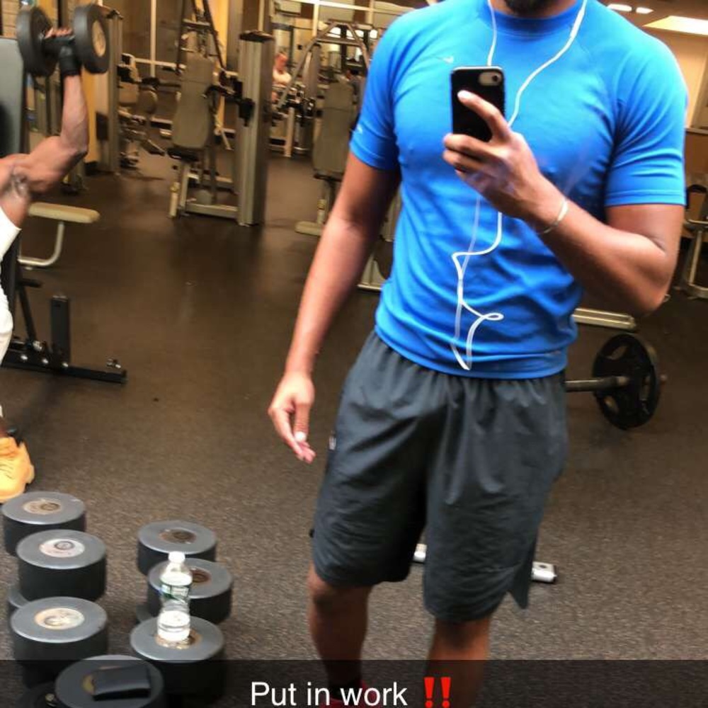 Meet your Posher, Denni